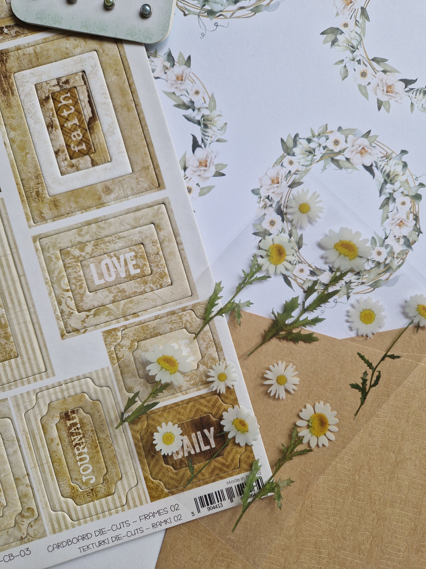 Scrap Box Club - Golden Memories - Memories and Photos