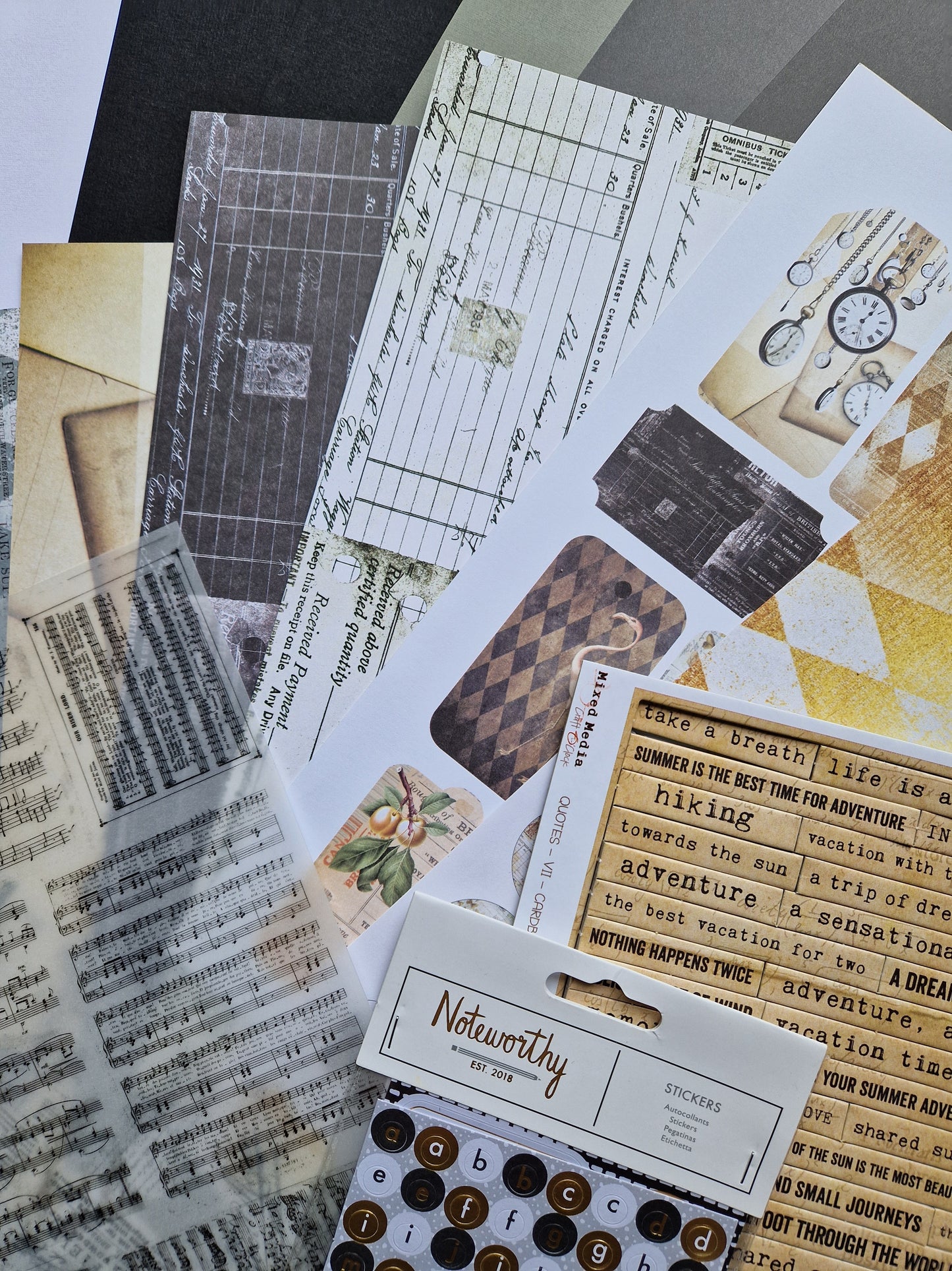 Scrap Box Club - October 2022 - Memories and Photos