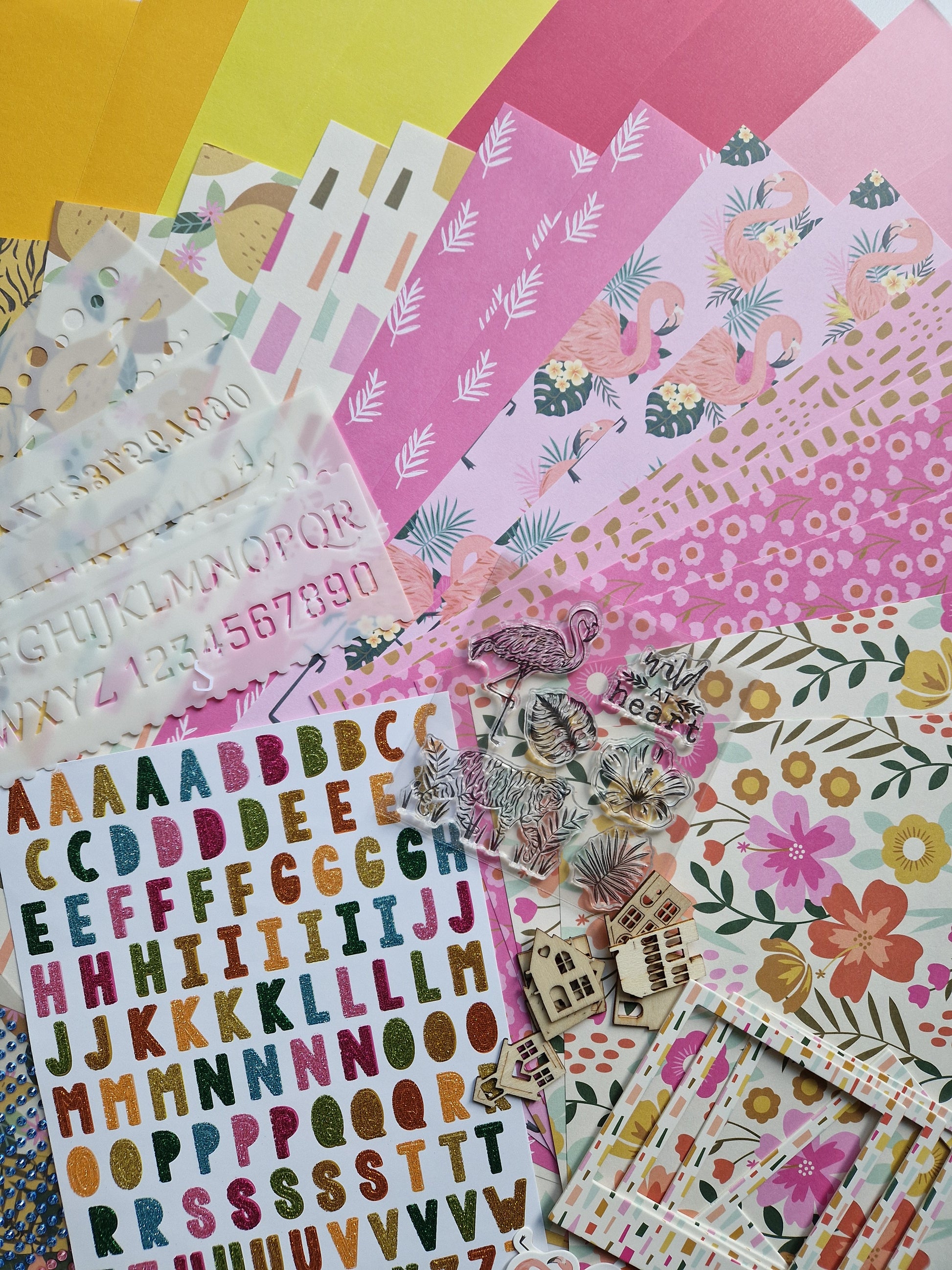 Scrap Box Club - March 2024 - Memories and Photos