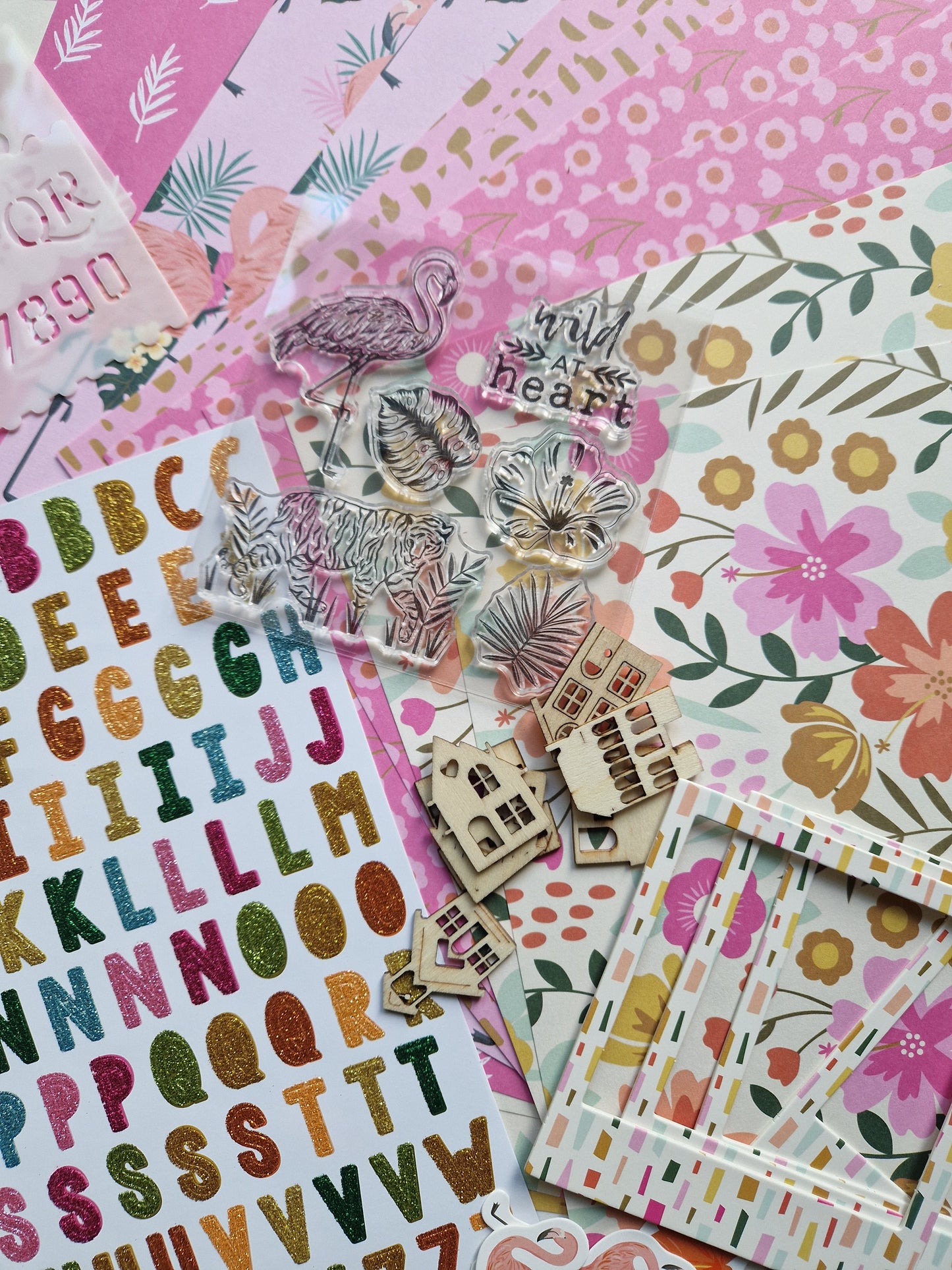 Scrap Box Club - March 2024 - Memories and Photos