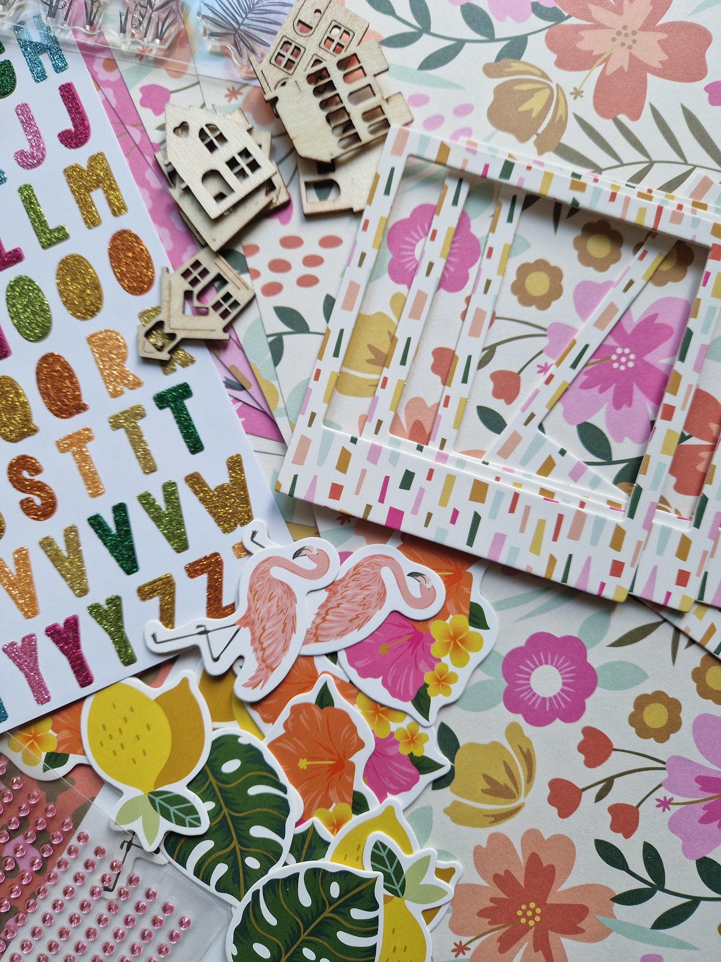 Scrap Box Club - March 2024 - Memories and Photos
