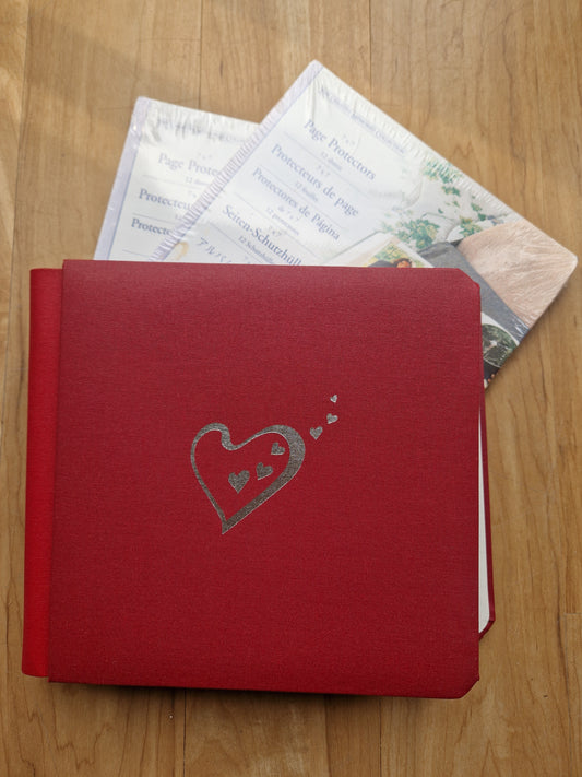 CM 7x7 Book cloth Album Red heart with 2 set pages and page protectors - Memories and Photos