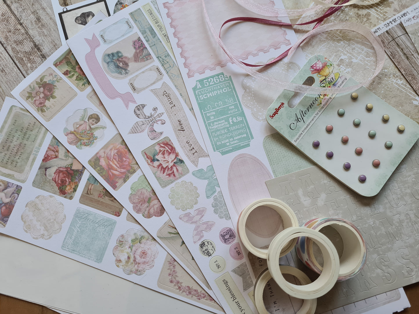 Scrap Box Club - Nov 2020 - Memories and Photos