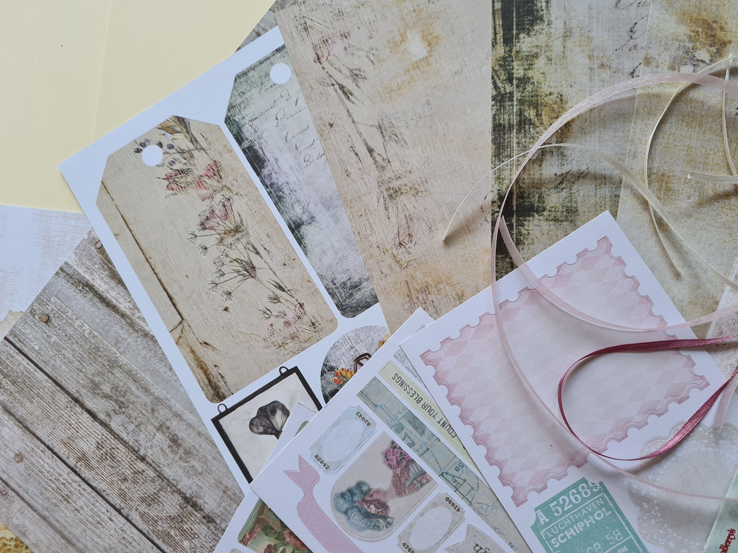 Scrap Box Club - Nov 2020 - Memories and Photos