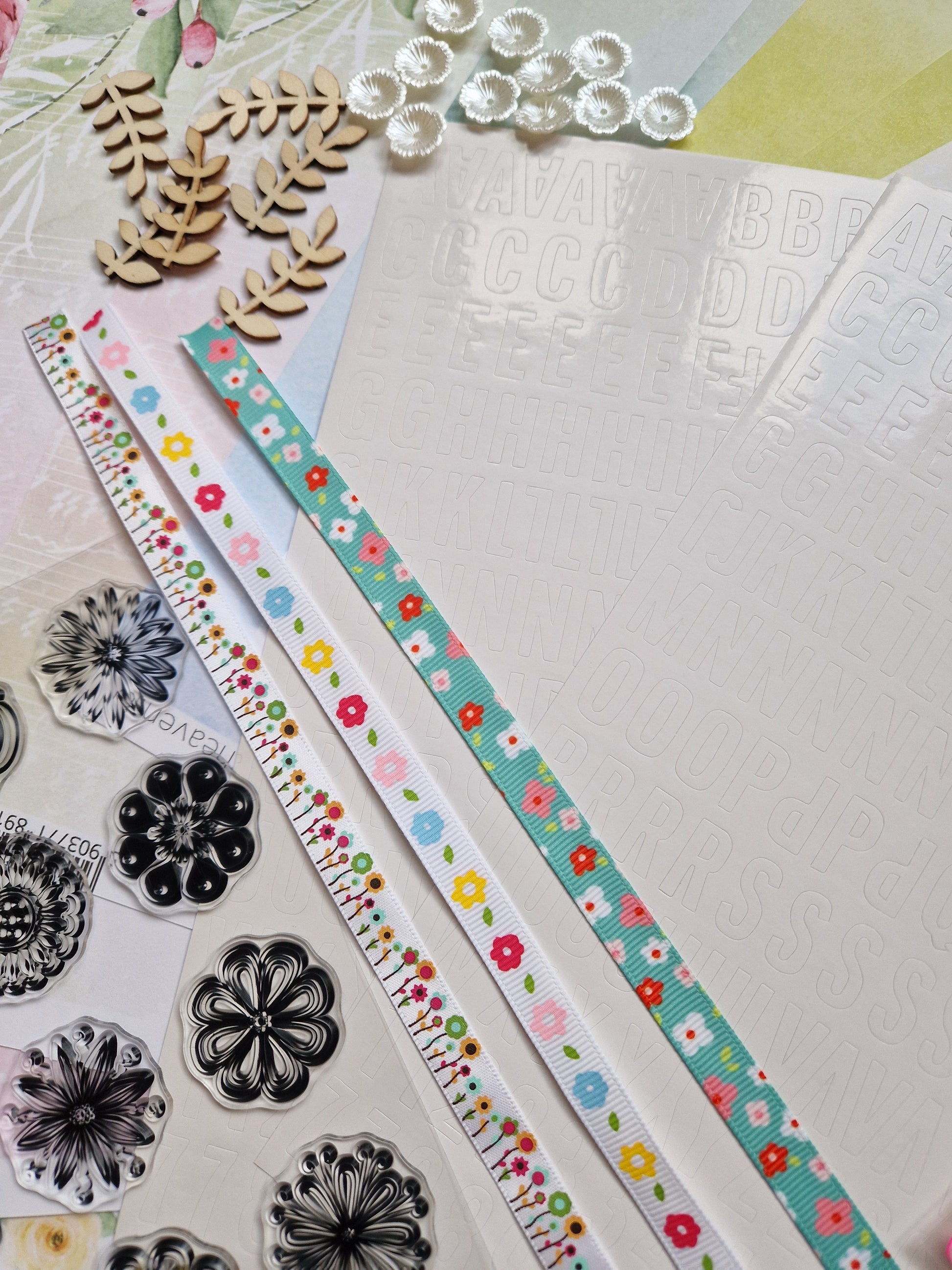 Scrap Box Club - 'Love notes' - Memories and Photos
