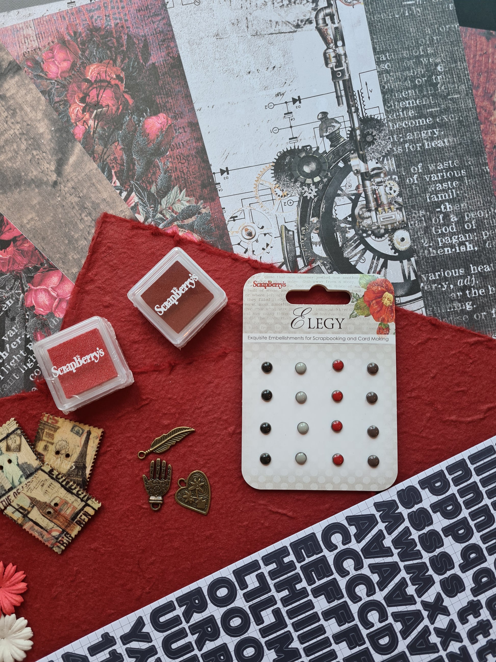 Scrap Box Club - August 2021 - Memories and Photos