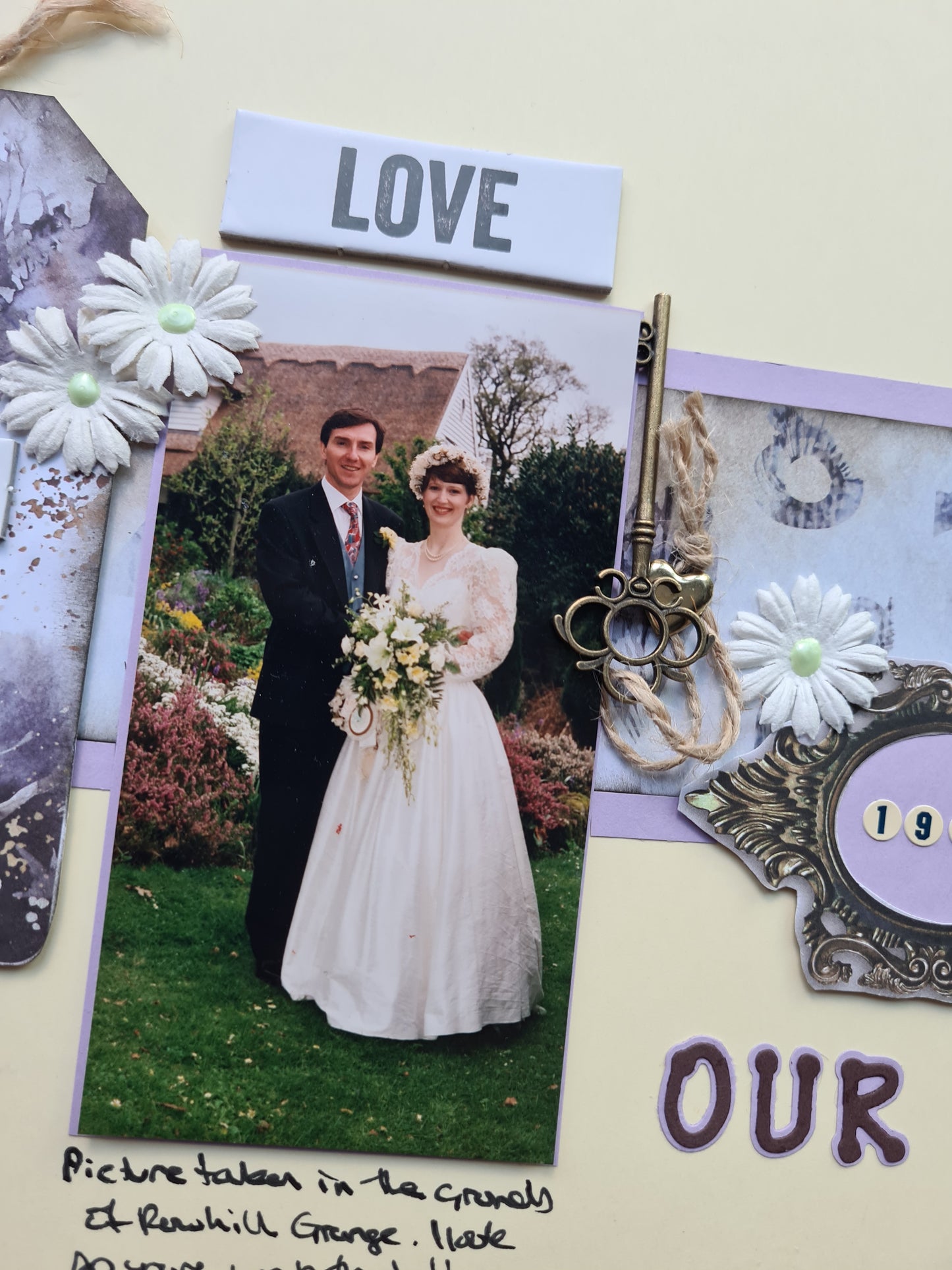 Scrap Box Club - November 2021 - Memories and Photos