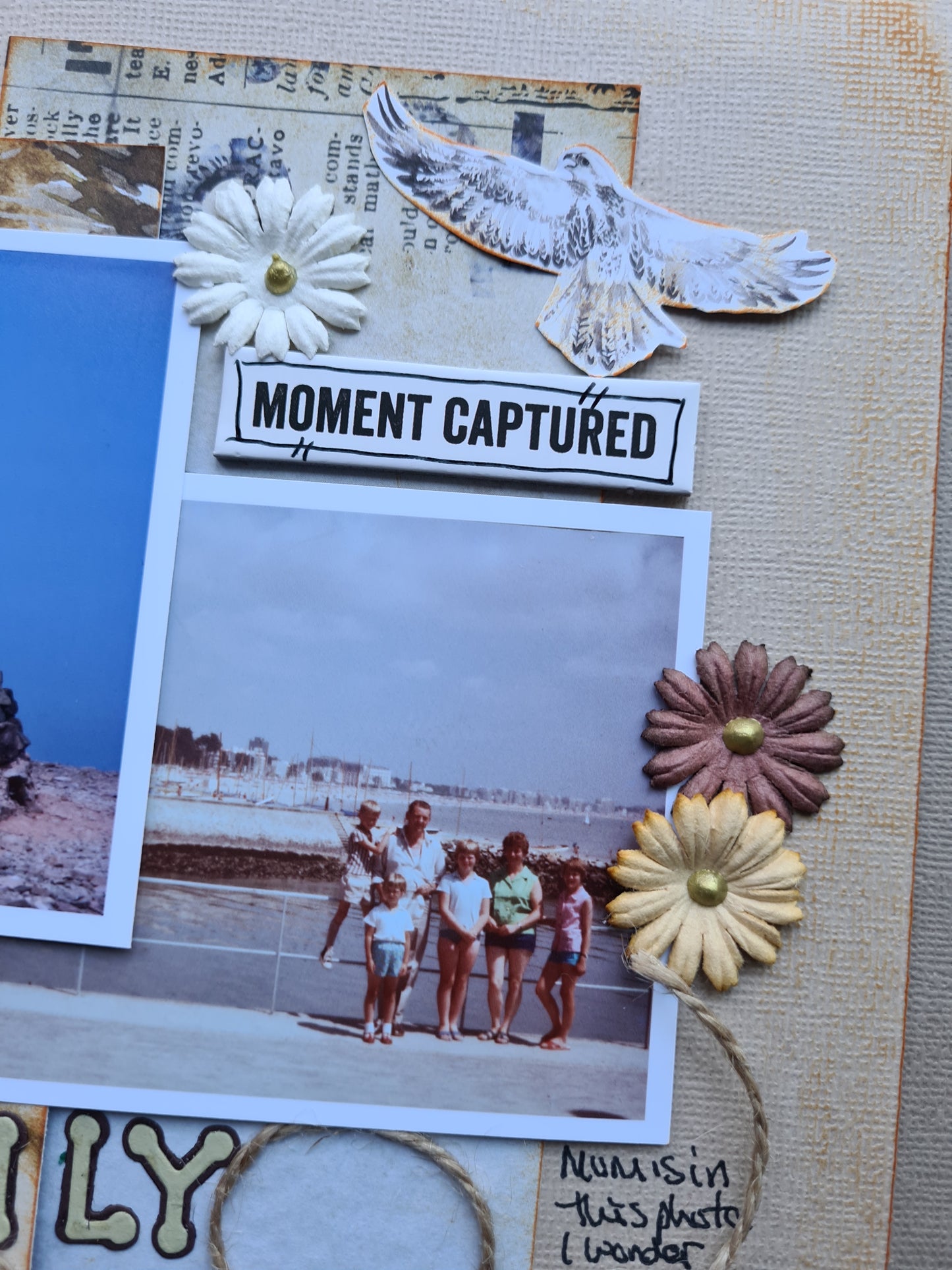 Scrap Box Club - November 2021 - Memories and Photos