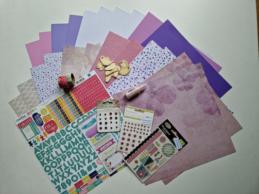 Scrap Box Club - November 2022 - Memories and Photos
