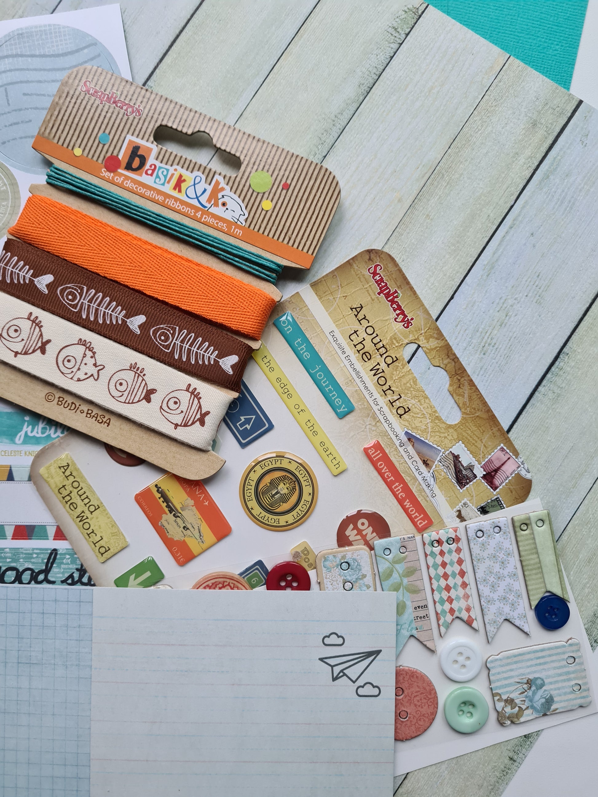 Scrap Box Club - October 2021 - Memories and Photos
