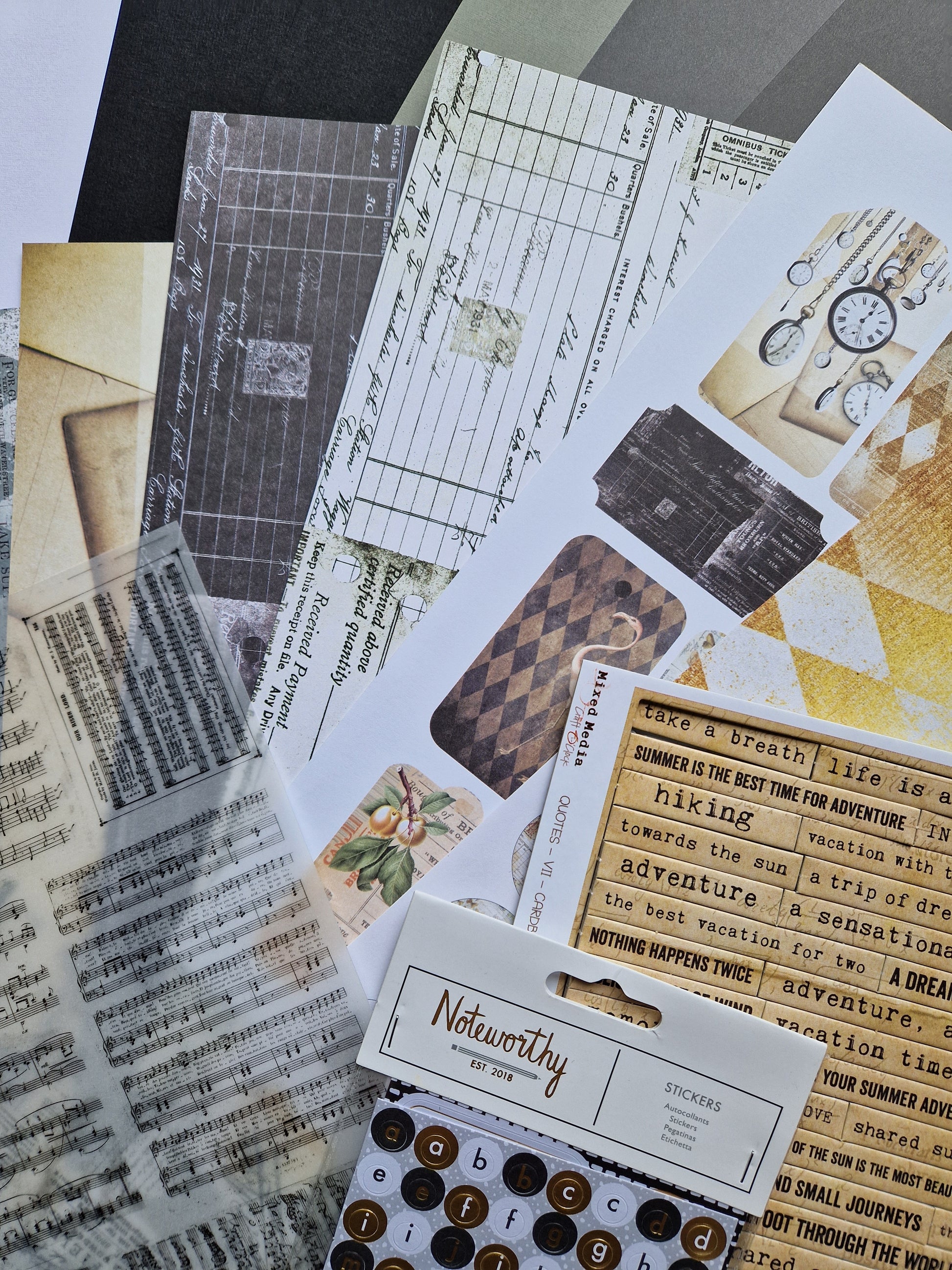 Scrap Box Club - October 2022 - Memories and Photos